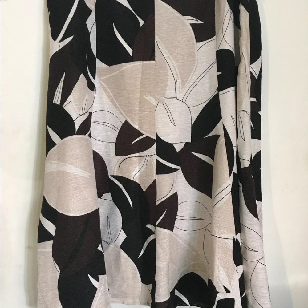 Silk & Linen Leaf Print Skirt Chico’s size: 3
